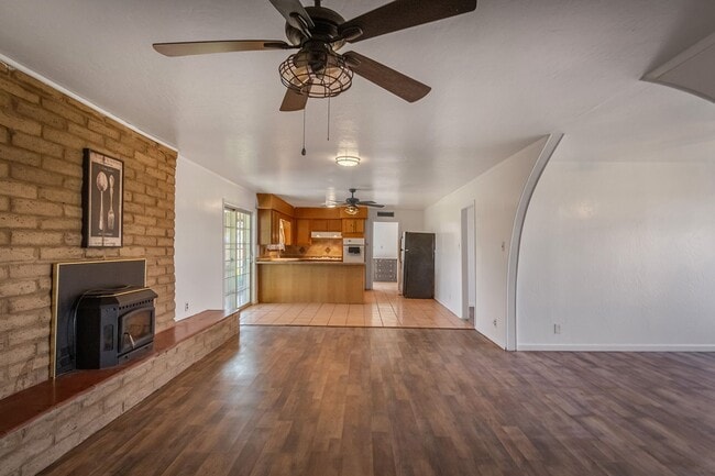 Photo - Adobe beauty in New Mexico South County Valley Unidad A