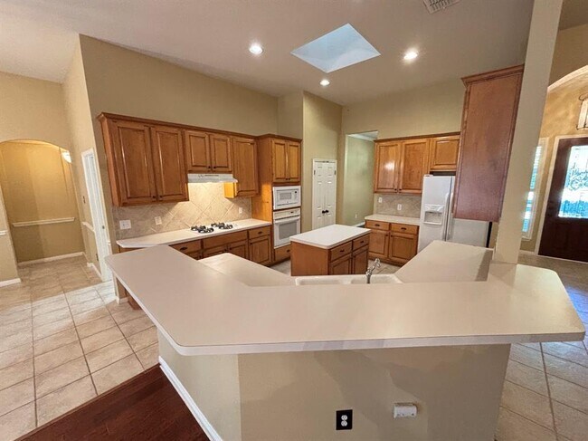 Photo - 2909 Yandall Dr