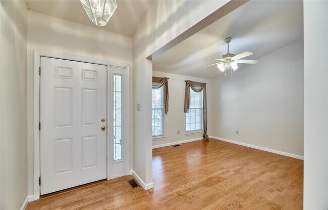 Photo - 215 Cordovan Commons Pkwy