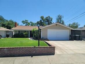 Photo - 1408 Gregory Way