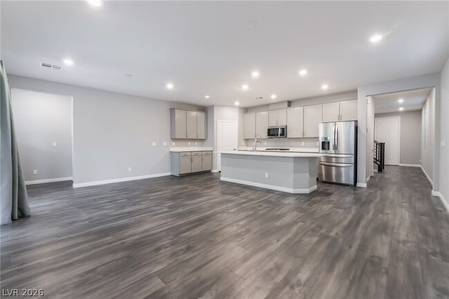 Photo - 909 Riverlawn Pl