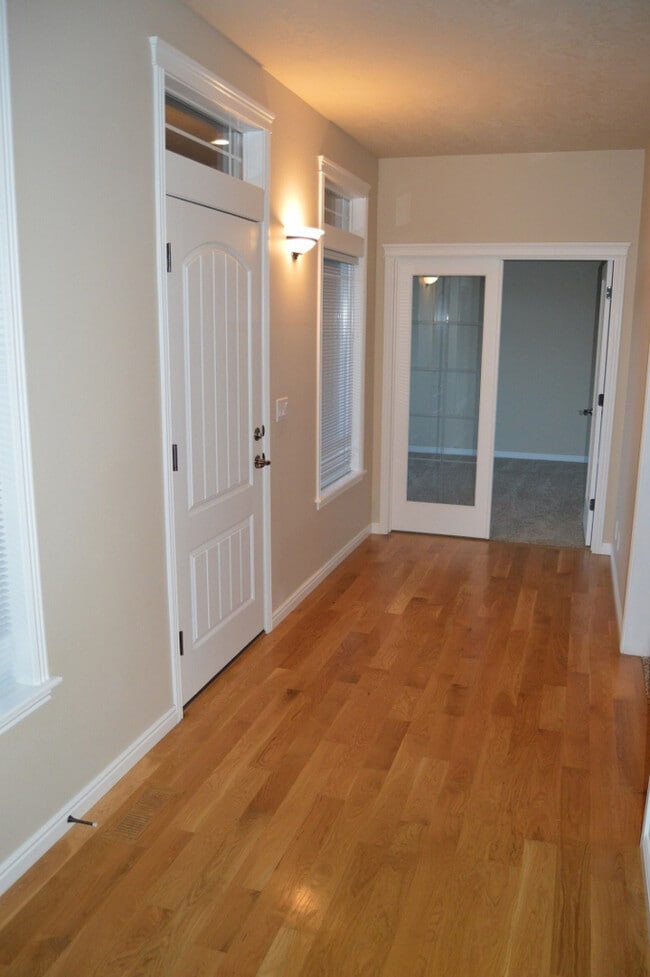 Building Photo - 4bed, 3bath, 2,454sq.ft. hom in Kuna