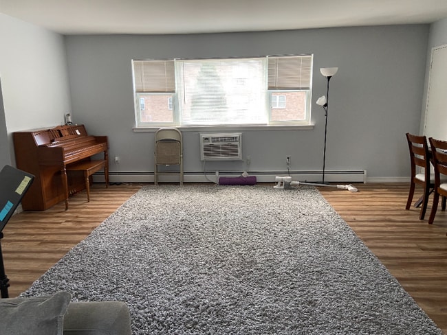 Photo - 2467 NJ-10 Unidad 4-1B