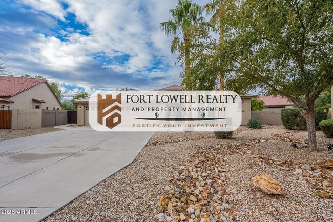 Photo - 13354 W San Miguel Ave