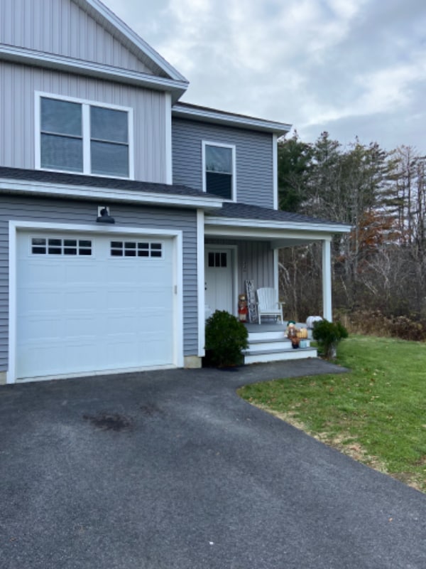 Photo - 33 Wesleys Wy Unit B