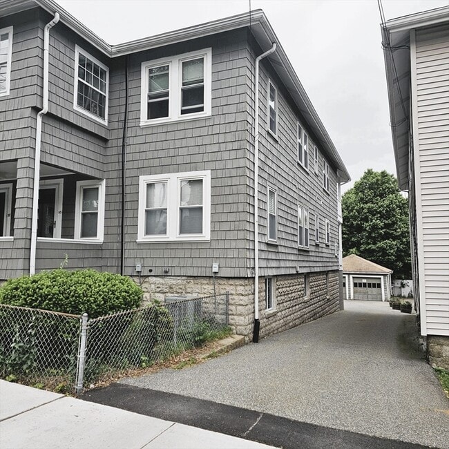 Photo - 97 Hammond St Unit 1