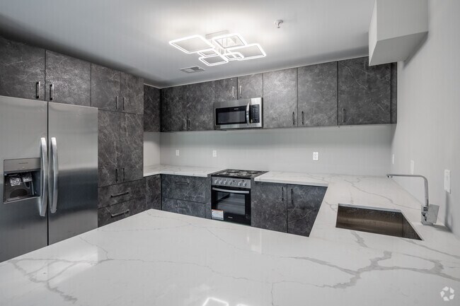 3BR, 2BA - 1,200SF - Kitchn