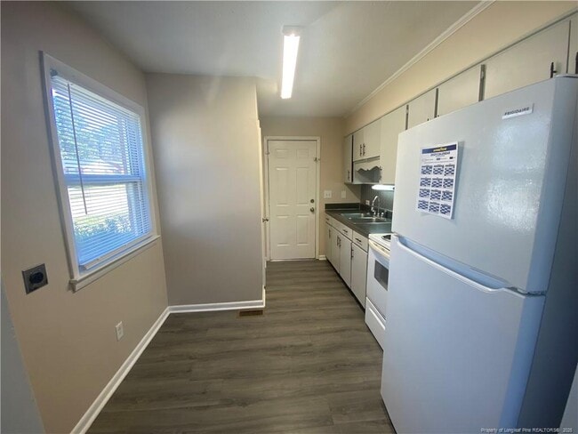 Photo - 4959 Fieldcrest Dr