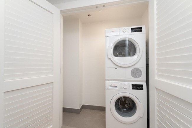Photo - 1410 Columbia Rd Unit 4K