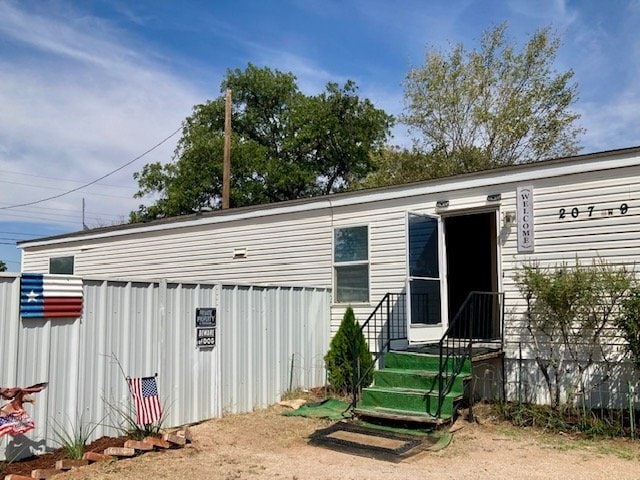 Photo - 207 NW 9th St