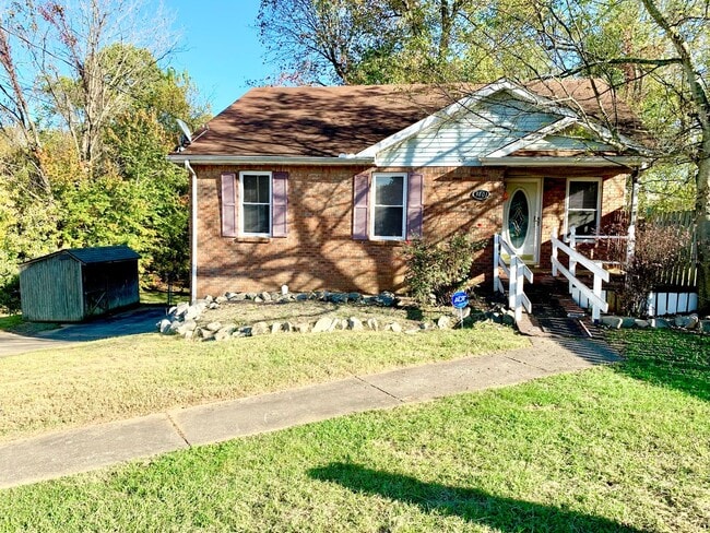Photo - 3401 Oak Lawn Dr