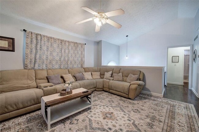 Photo - 106 Muirwood Dr