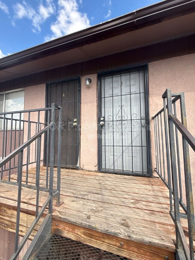 128 General Arnold St NE Unit 3