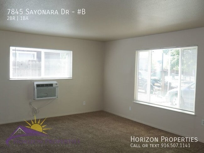 Photo - 2 Bed 1 Bath Remodeled Fourplex Unit - Cit... Unit #B