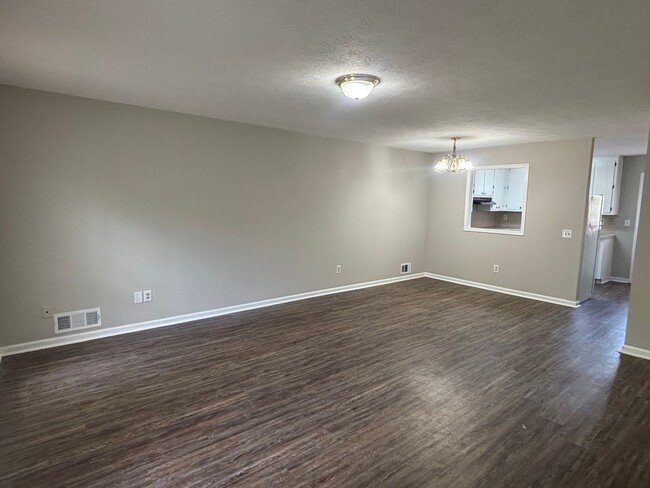 Photo - 5296 Weyden Trail Apartment Unit C
