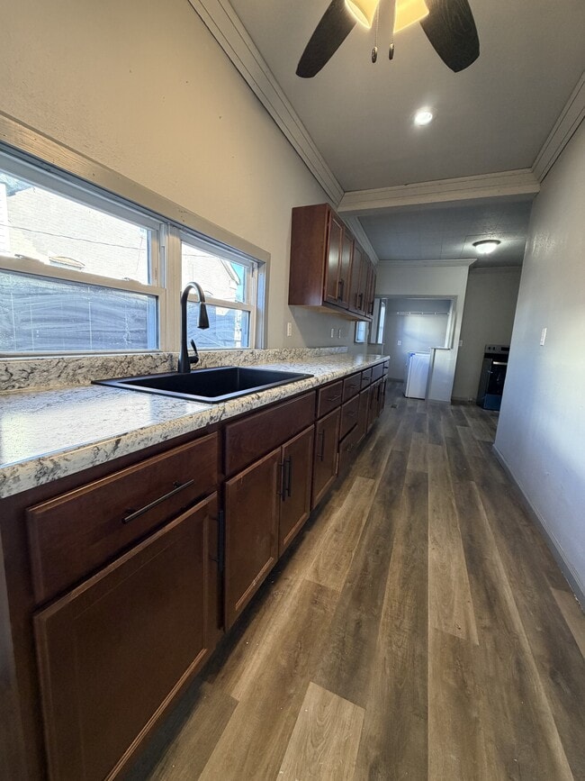 Photo - 507 S 1st St