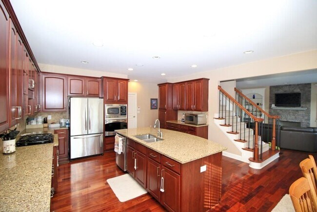 Photo - 2217 Chaseford Ln SW
