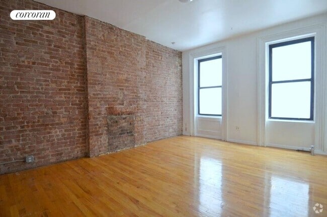 Building Photo - 650 10th Ave Rental