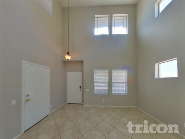 Photo - 9406 W Berkeley Rd