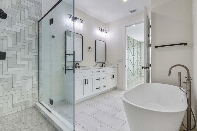 Photo - 3 Bedroom, 3.5 Bath Townhouse Minutes From Downtown!!! Unidad 1