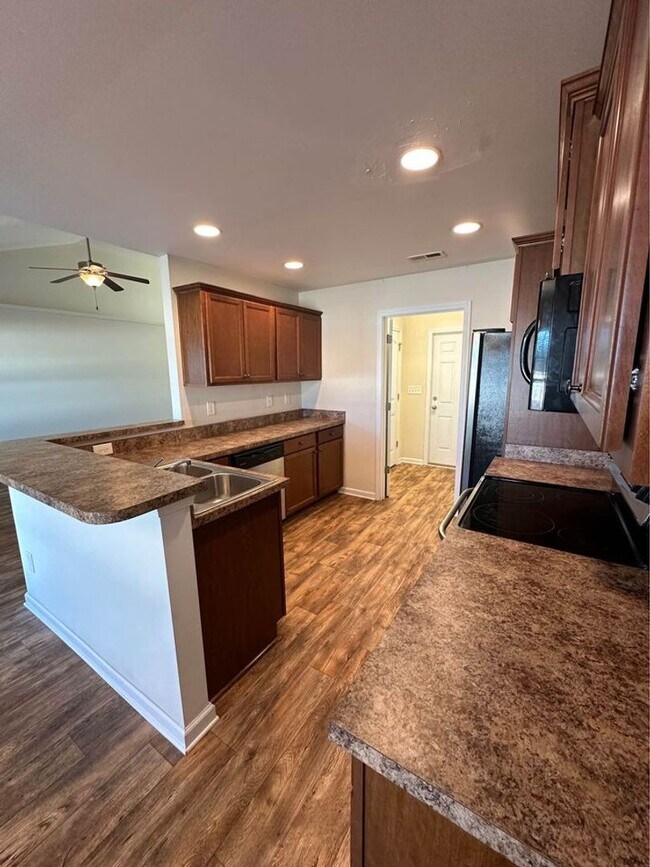 Now Available Porters Bay in Loris! House House Rental in Loris, SC