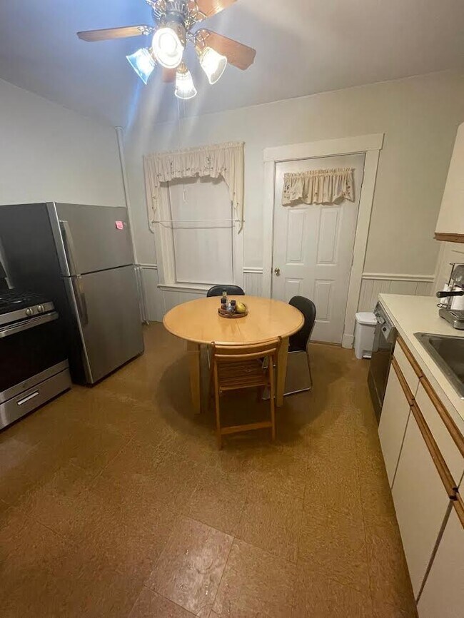 Photo - 96 Winthrop Rd Unit 1