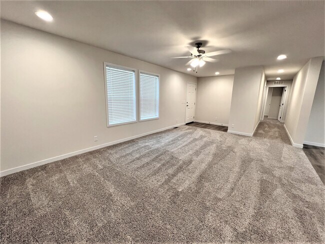 Photo - 5335 Coventry Dr