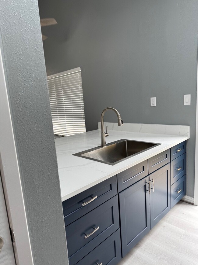 Photo - 7511 Log Cradle Dr