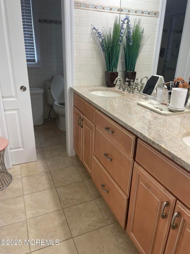 Photo - 400 Grant Ave