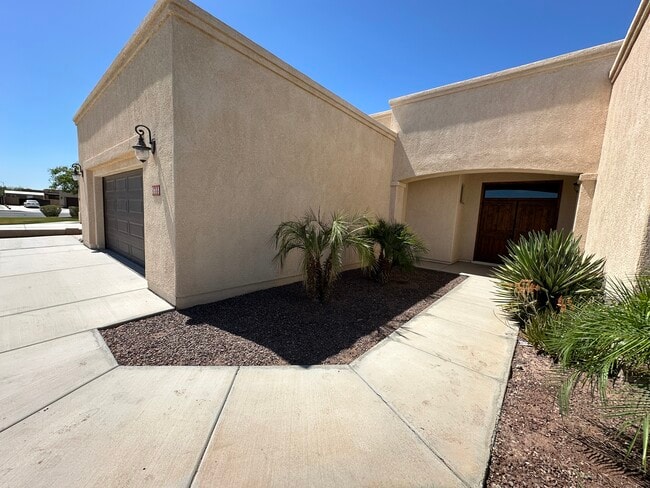 Photo - 5688 E 39th Pl