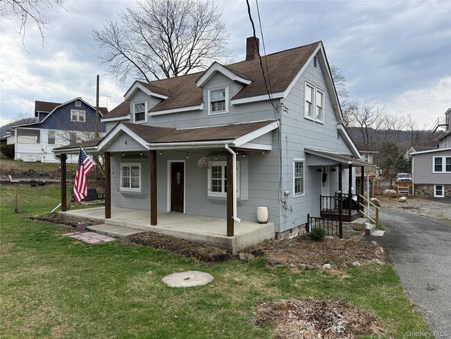 Building Photo - 4 St Marks Pl