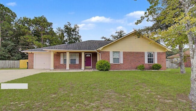 Building Photo - 340 McCumber Dr