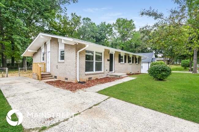 Photo - 4808 Thornwood Rd