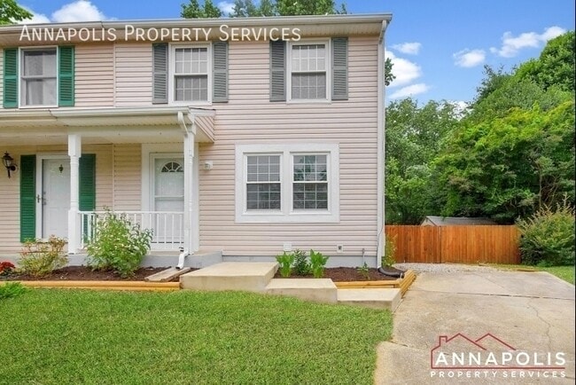 Building Photo - 1604 Revell Downs Dr