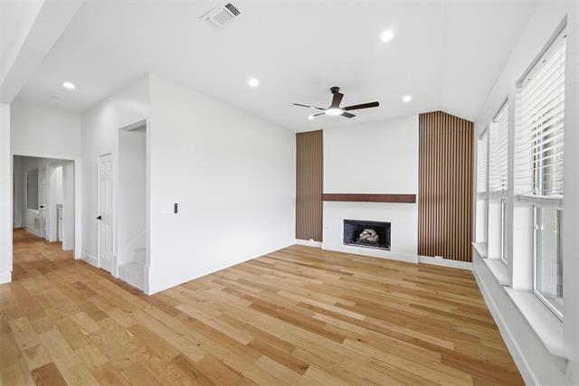 Photo - 2104 Old McGarrah Rd