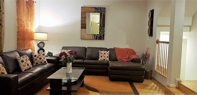 4130 Leclair Ct