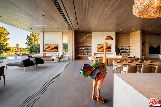 Photo - 53556 Ross Ave