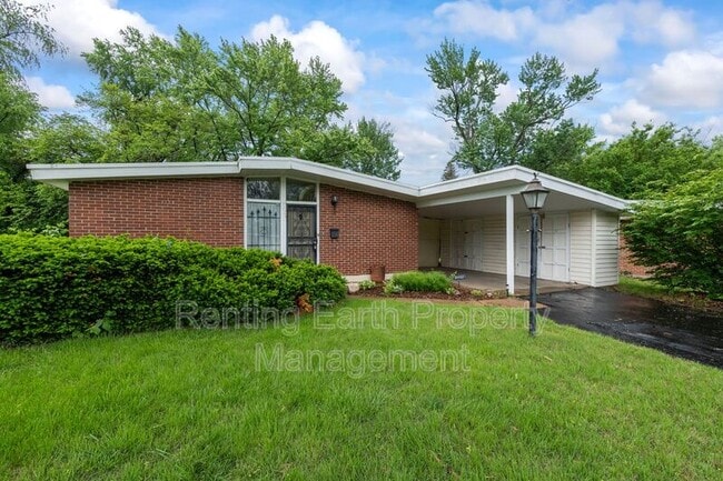 Photo - 6452 Evergreen Blvd