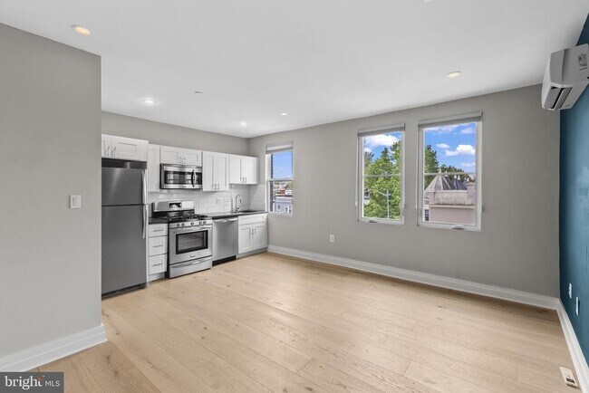 Photo - 3101 Sherman Ave NW Unidad 402