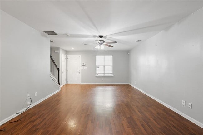 Photo - 1823 Devon Dr