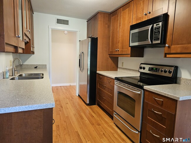 83 Mallard Dr
