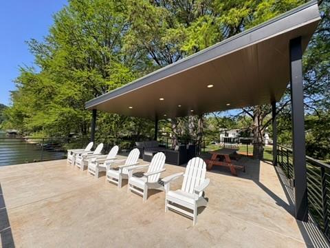 Photo - 2007 Manana St