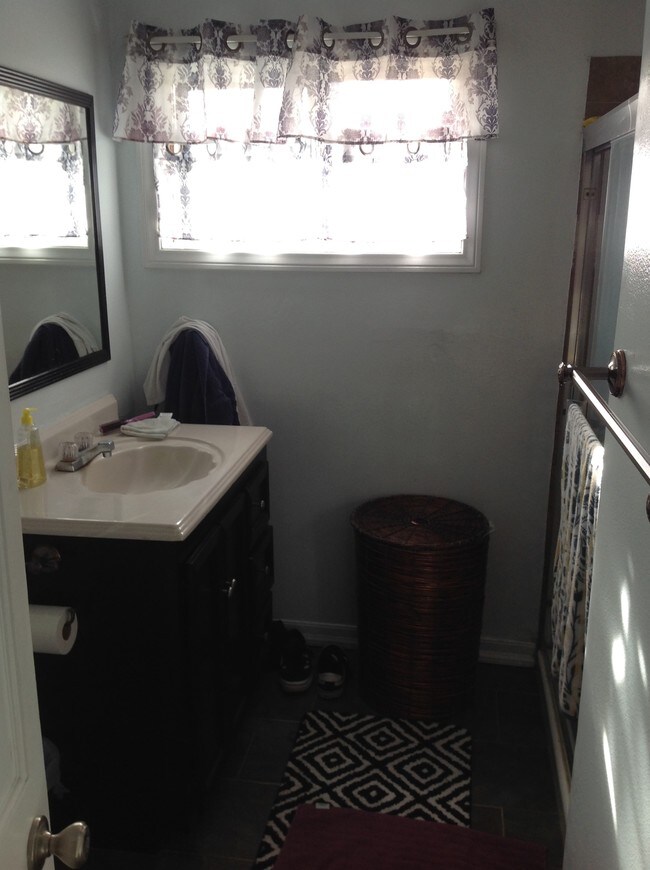 Photo - 2410 W Stanford St