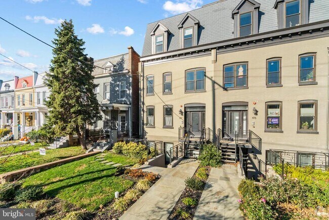 Building Photo - 417 Randolph St NW Unit 2 Rental