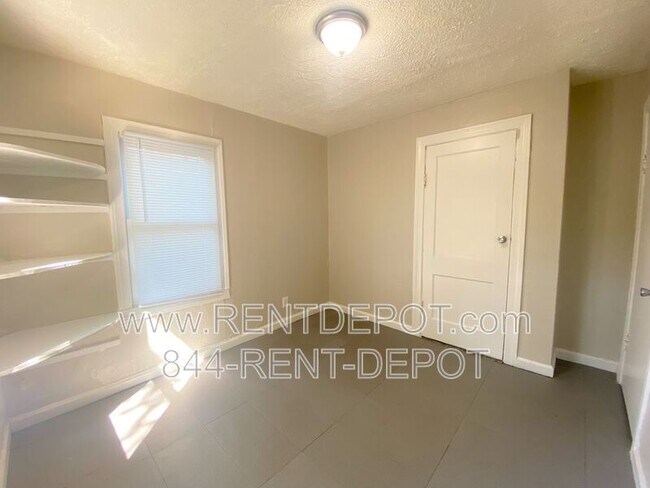 Photo - 1705 McConnell Ave.