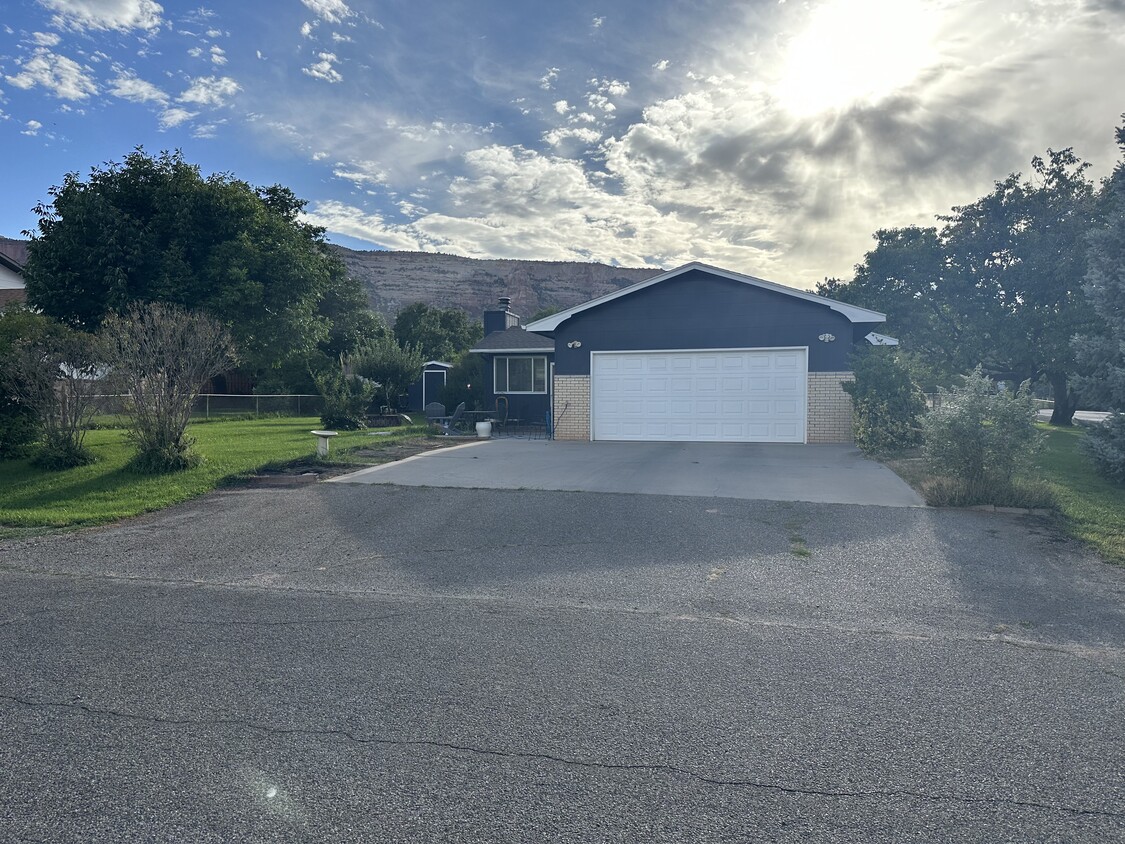 Photo - 2037 S Broadway (Grand Junction, CO)