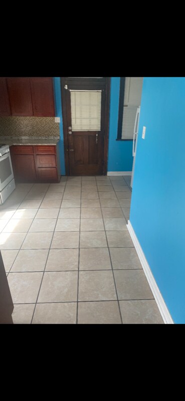 Photo - 8012 S Sangamon St