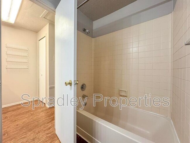 Photo - 608 John Paul Jones Dr Unit Apt 121