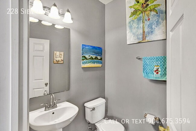 Photo - 228 Sienna Pl