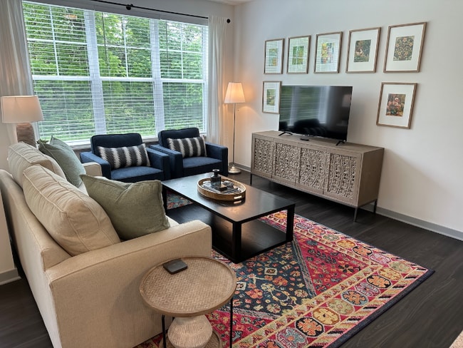Building Photo - 5069 Aldersgate Dr Rental